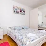 Apartment Ana - One Bedroom With Balcony