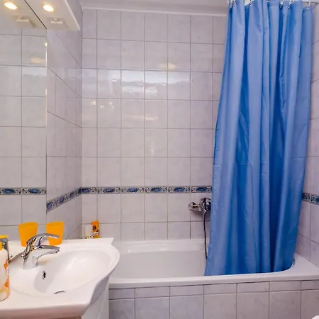 Ana - One Bedroom With Balcony 公寓 察夫塔特