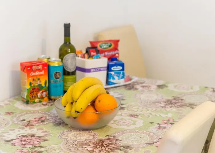 Ana - One Bedroom With Balcony *