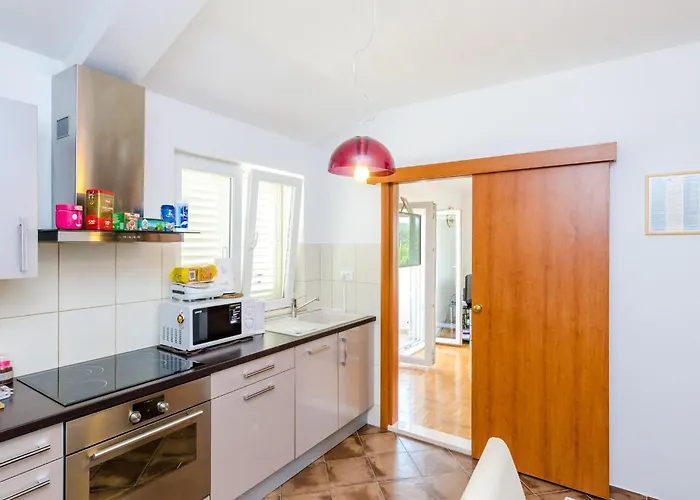 Ana - One Bedroom With Balcony Apartamento *